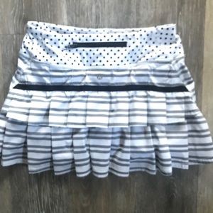 Lululemon skirt